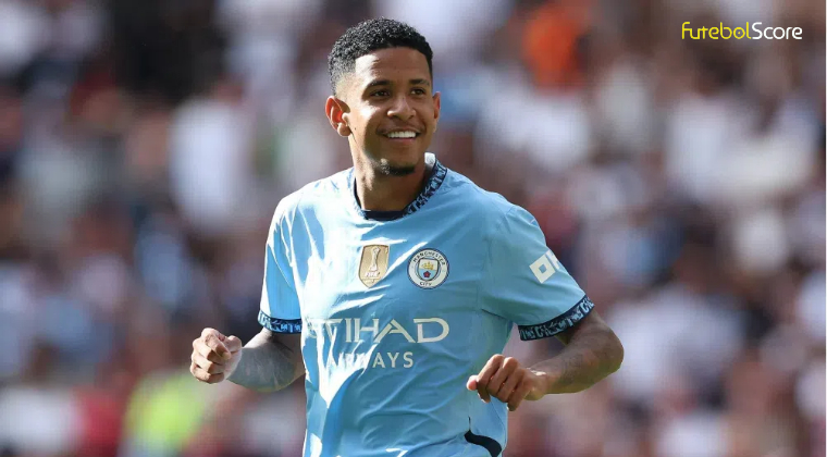 O Real Madrid está interessado no atacante Savinho, do Manchester City